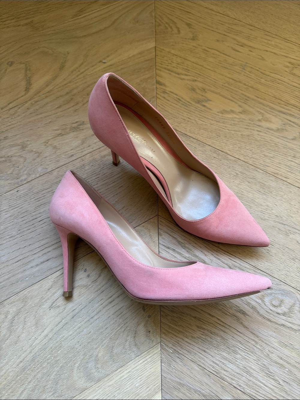 Gianvito Rossi Pink Suede Pointed-Toe Pumps
